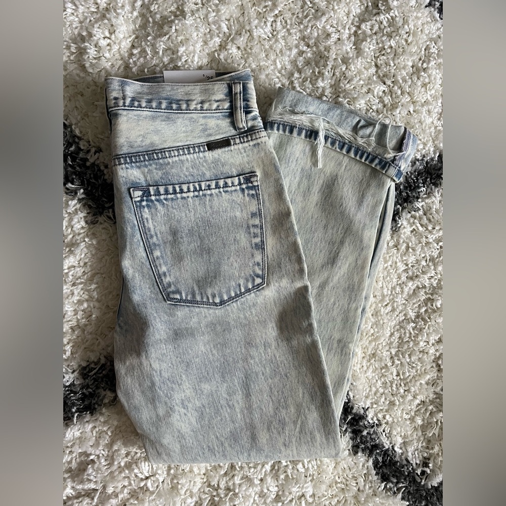 NWT KanCan 90’s Boyfriend Jeans